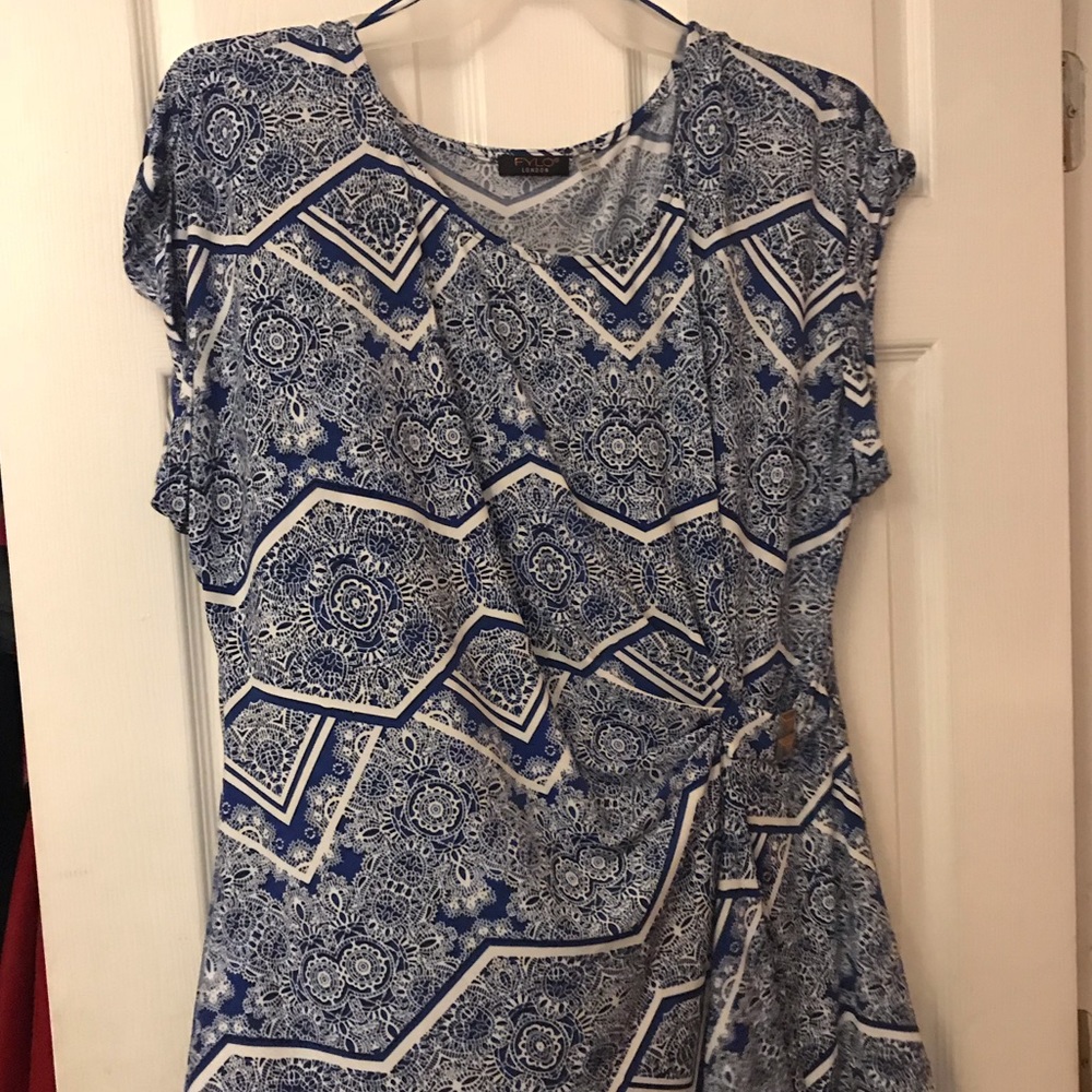 Plus Size Abstract High Low Asymetrical top